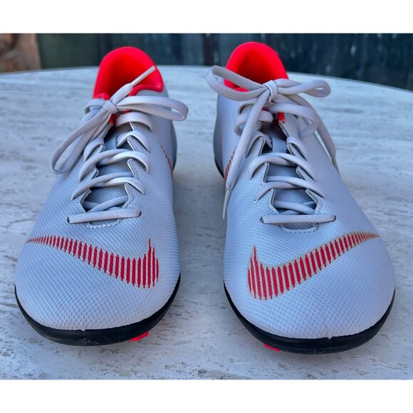 Nike Mercurial Vapor Soccer Cleats Men’s Sz 13 Gray & Red LtWt Performance Shoes - Picture 6 of 11